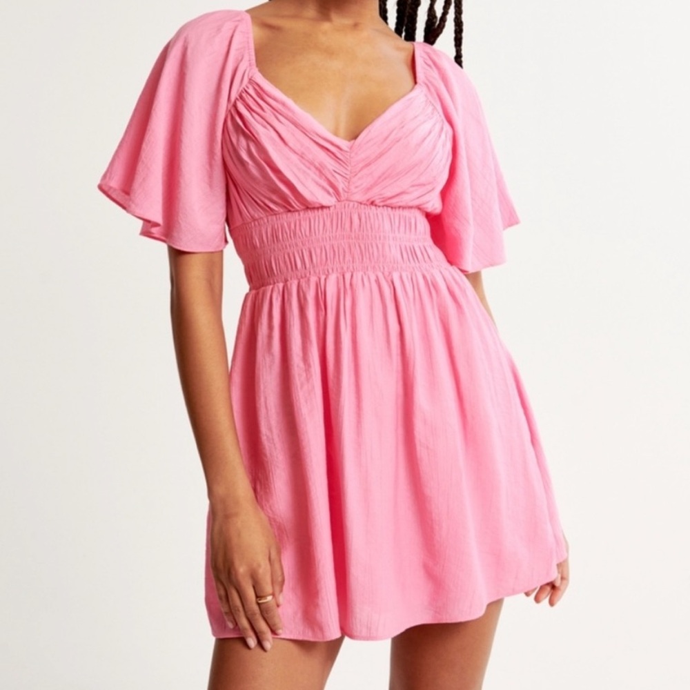 NWT Abercrombie & Fitch Pink Flutter Sleeve Dress